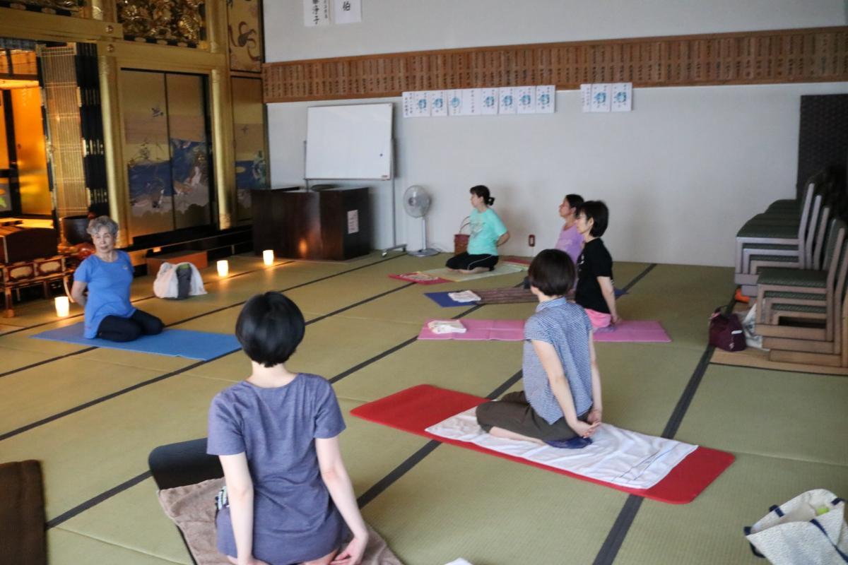 7月28日    寺ヨガ