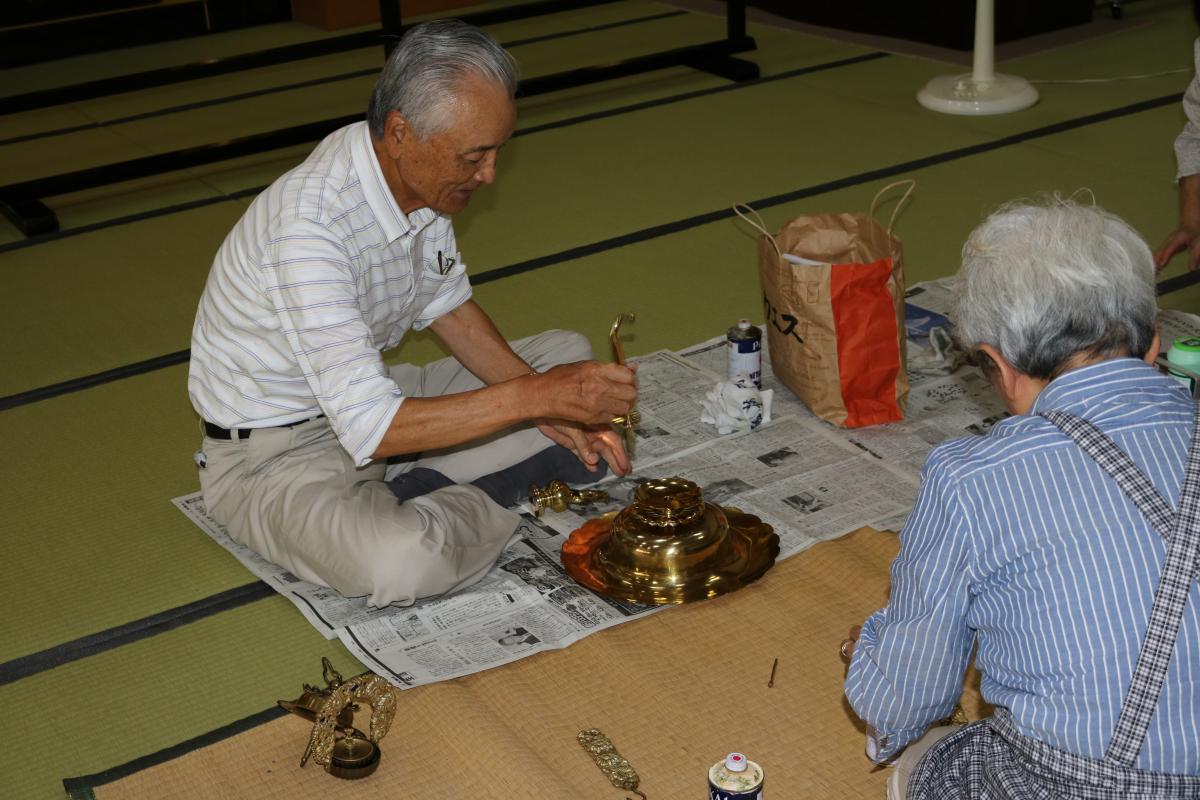 2015.9　おみがき・寺院、納骨堂清掃奉仕活動