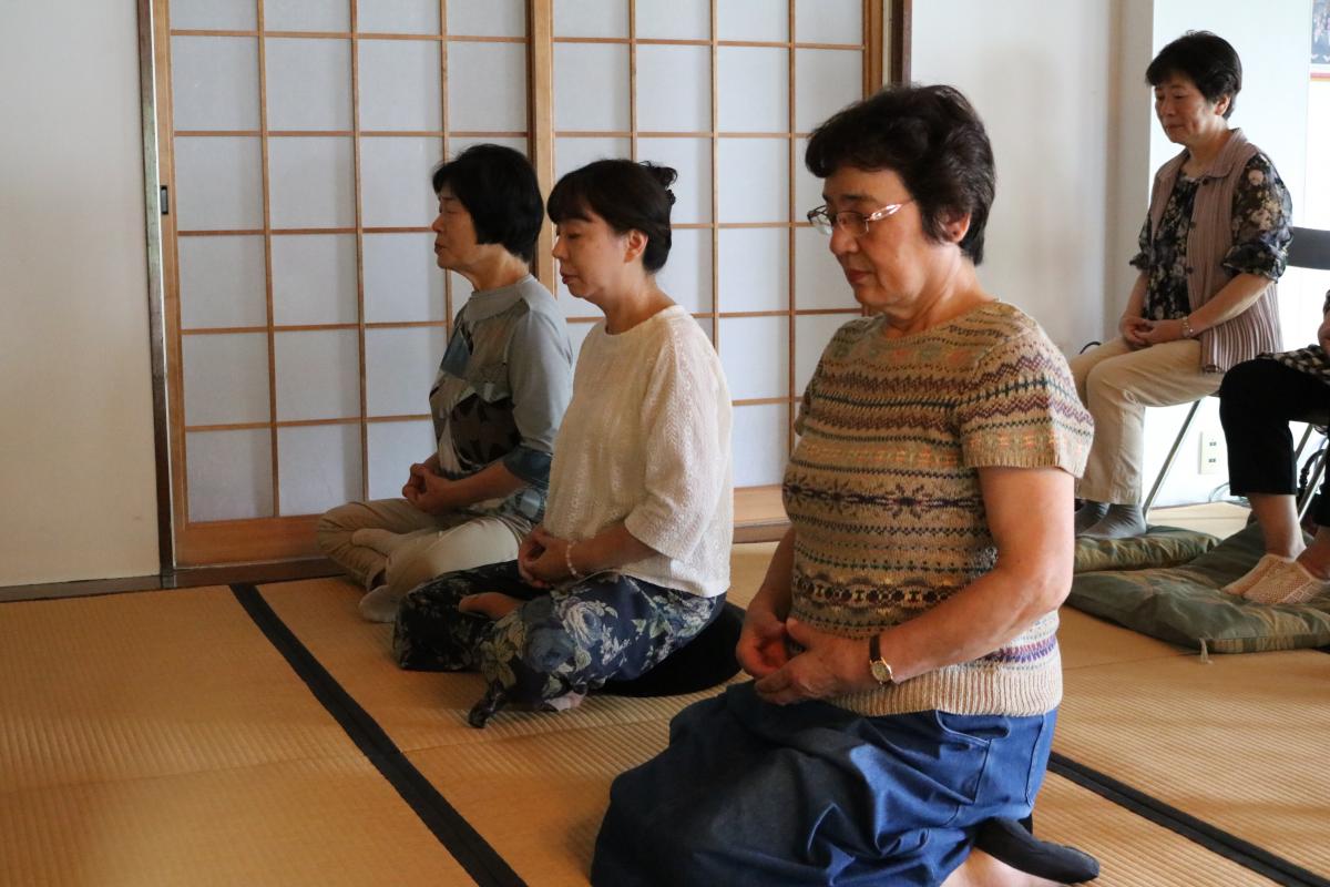 6月1日　婦人会月例会