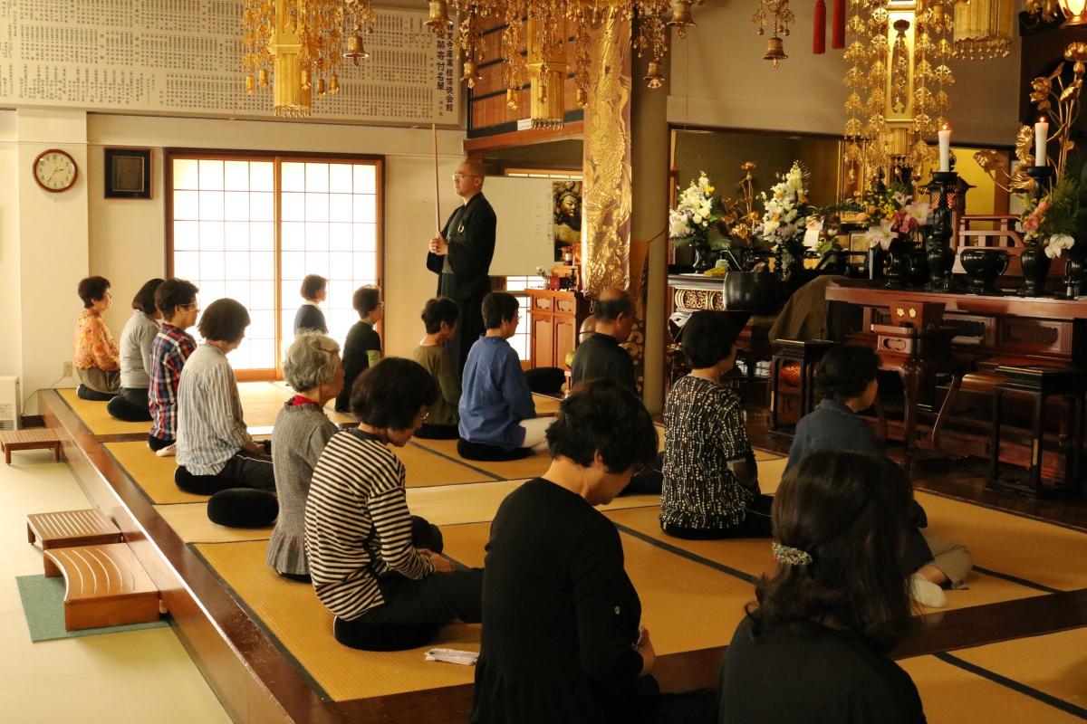 5月1日　寺子屋（お寺で春の座禅体験）