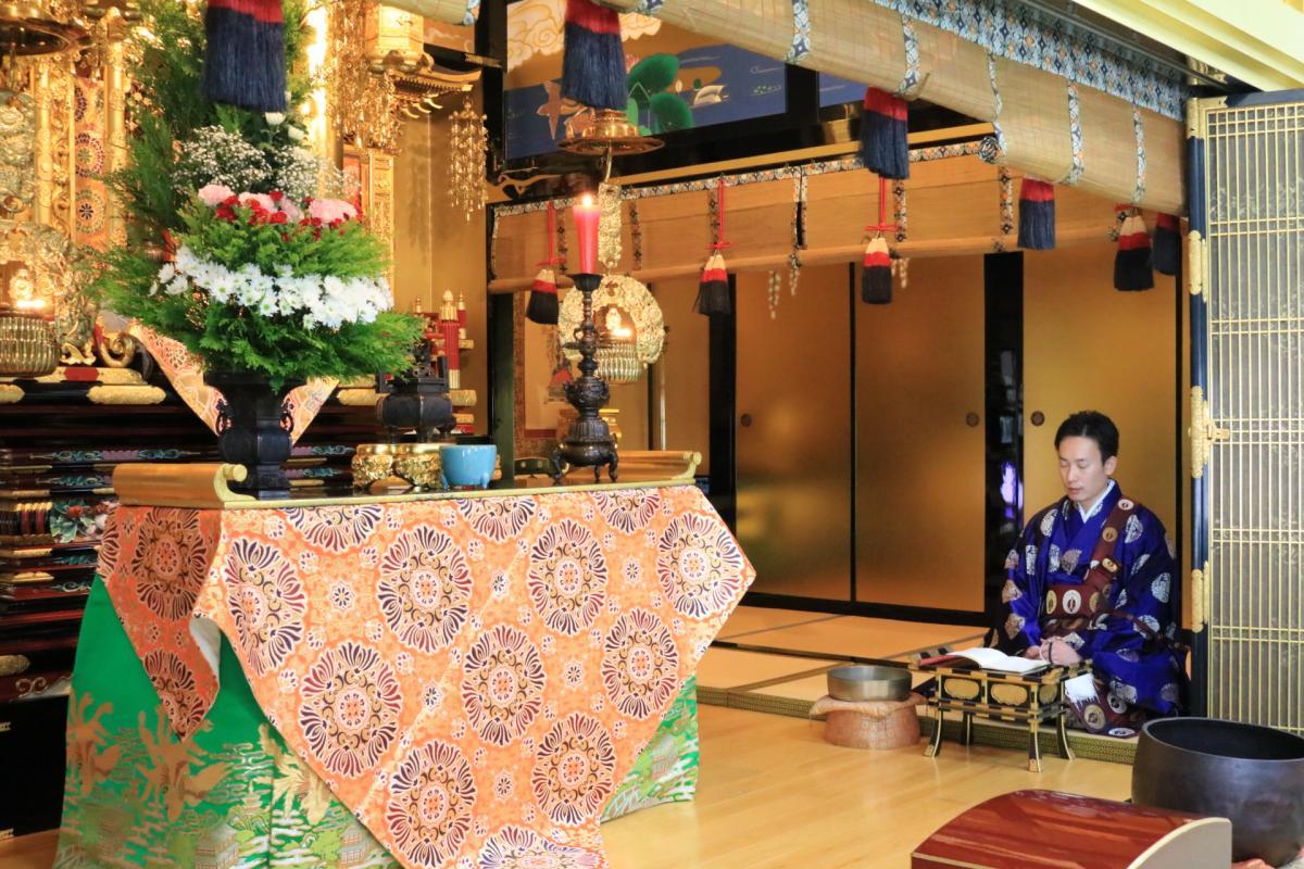 5月14日    宗祖親鸞聖人降誕会法要