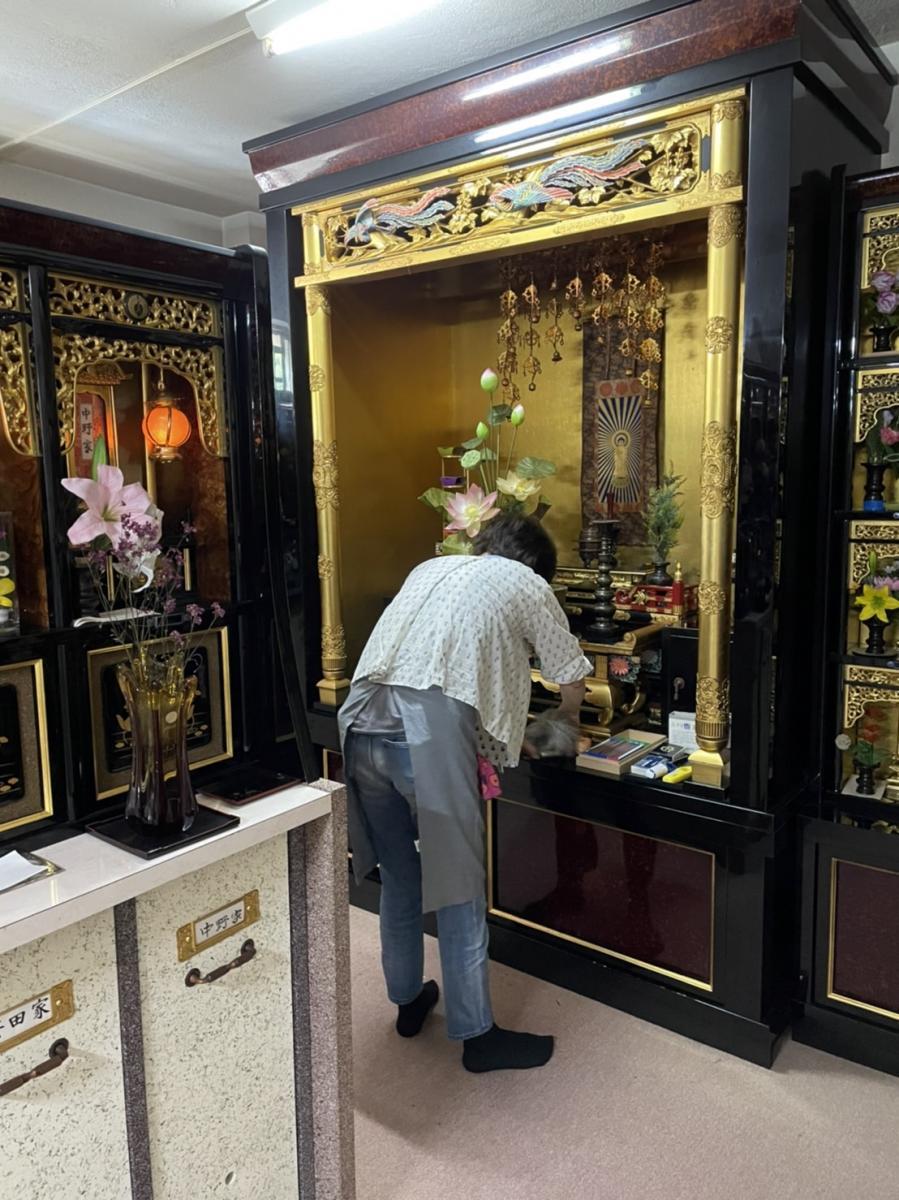 7月7日    寺院・納骨堂清掃ボランティア活動