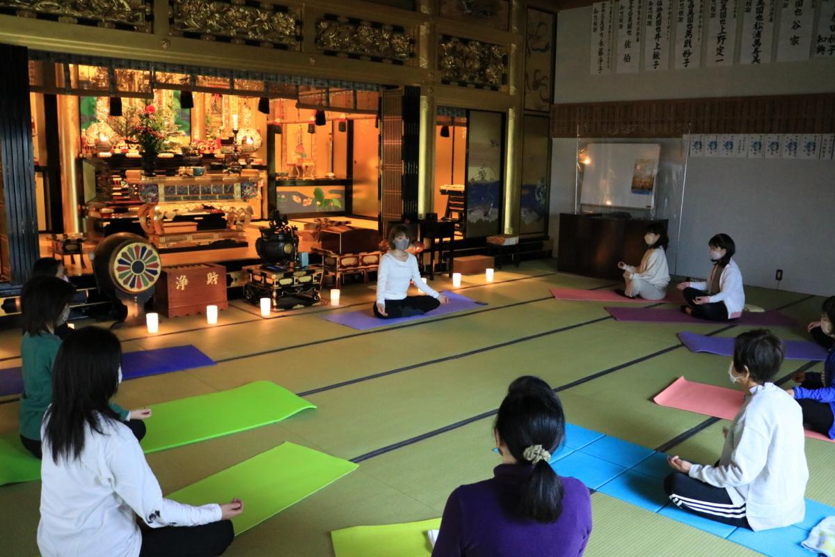 1月22日    寺ヨガ
